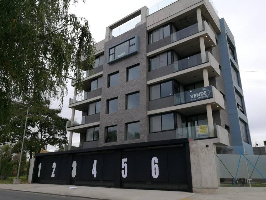Depto. En Costanera Frente Al Rio 2 A 4 Personas Apartment San Nicolás de los Arroyos Екстериор снимка